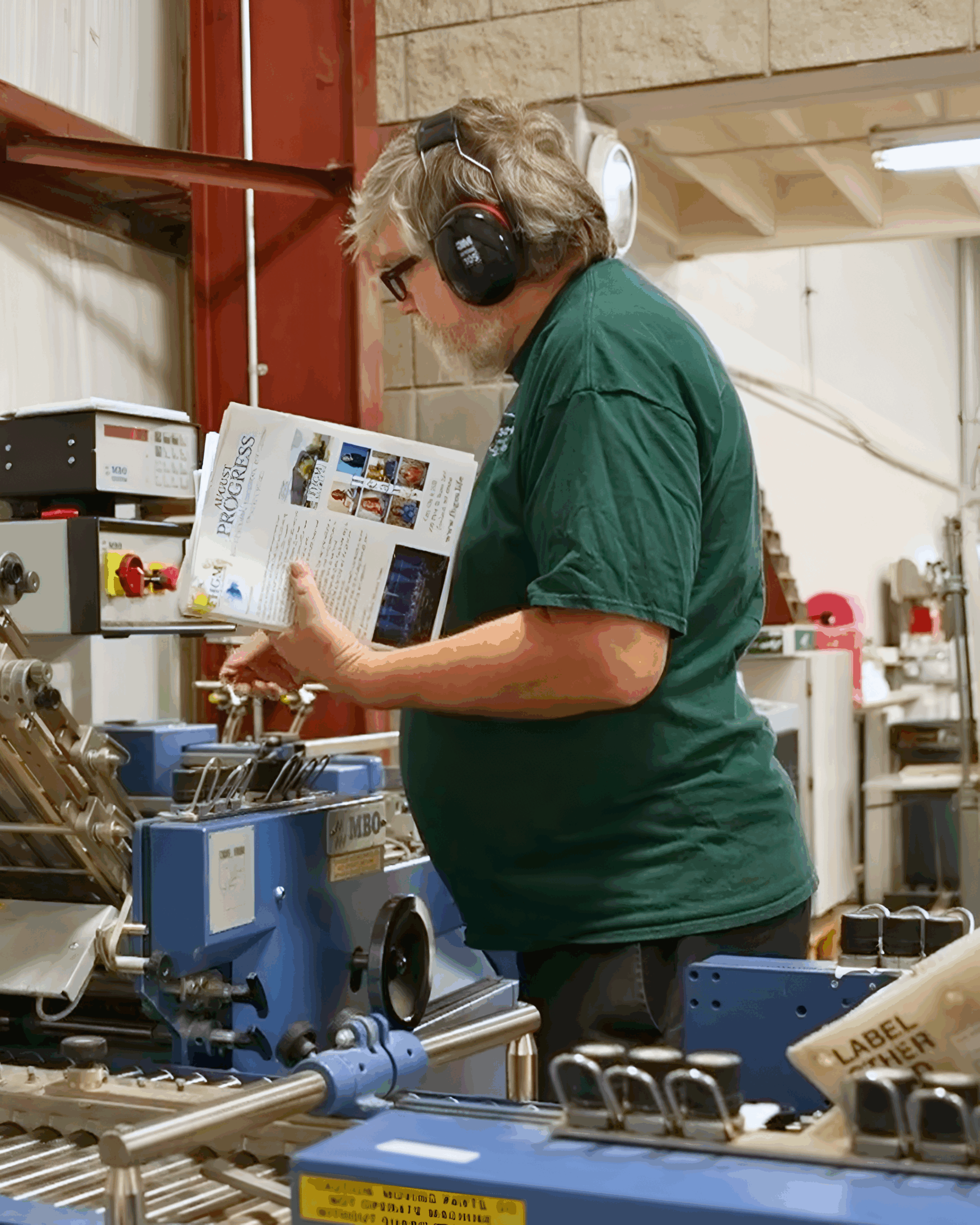 Schreur Printing employee printing flyers